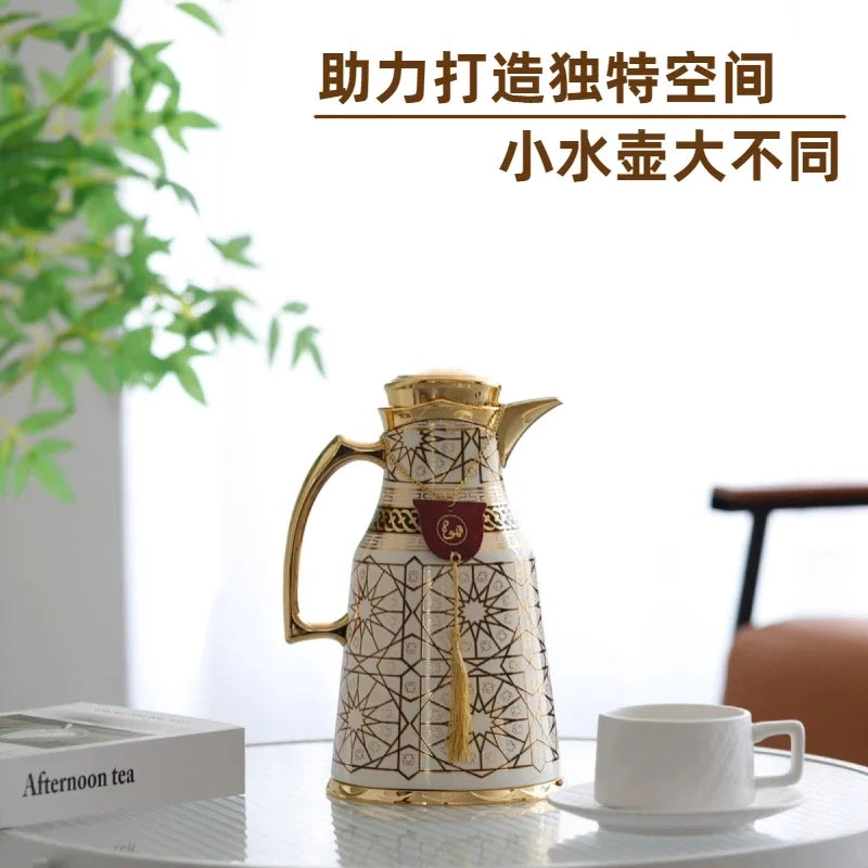 Insulated water bottle for household use, hot water bottle for business clubs, and office water bottle