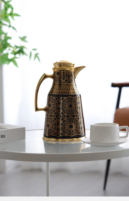 Insulated water bottle for household use, hot water bottle for business clubs, and office water bottle