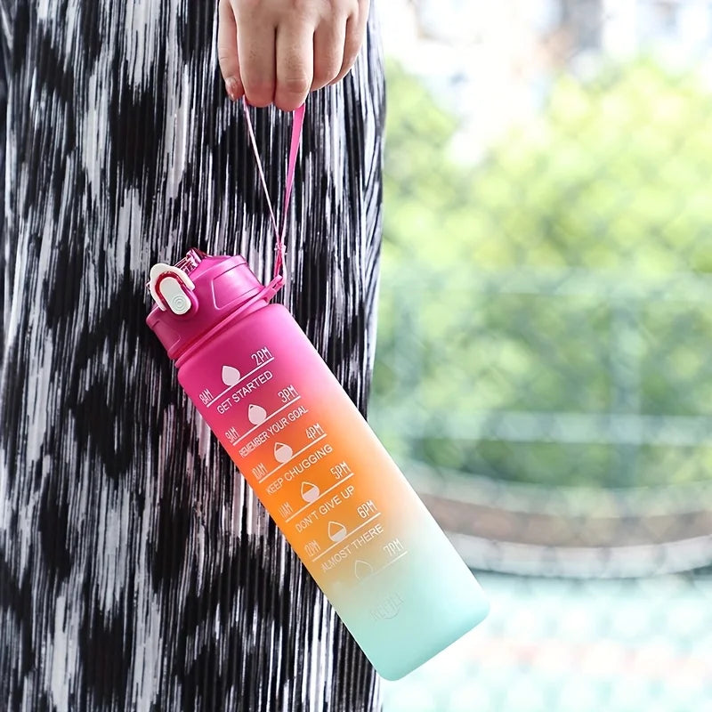 Water bottle free plastic water bottle, lightweight circular design, hand wash only, portable outdoor and home water bottle